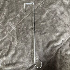 White Metal Door Hanger